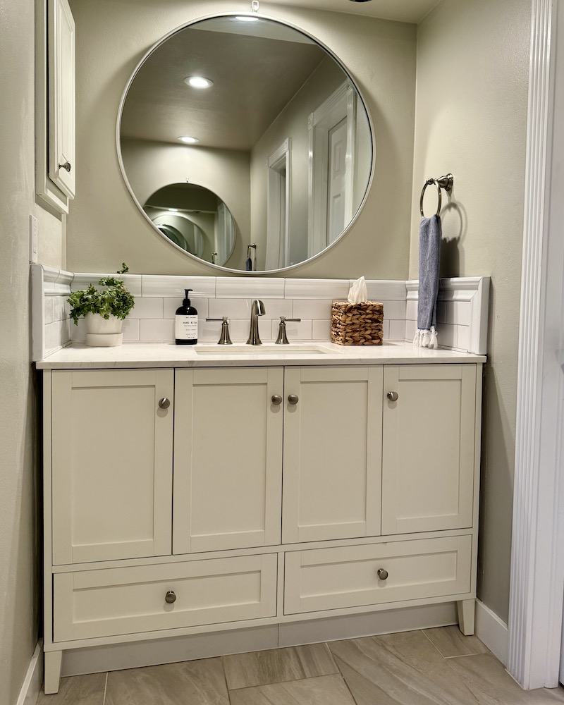 White Bathroom Renovation: A Classic White Master Bathroom You'll Love 